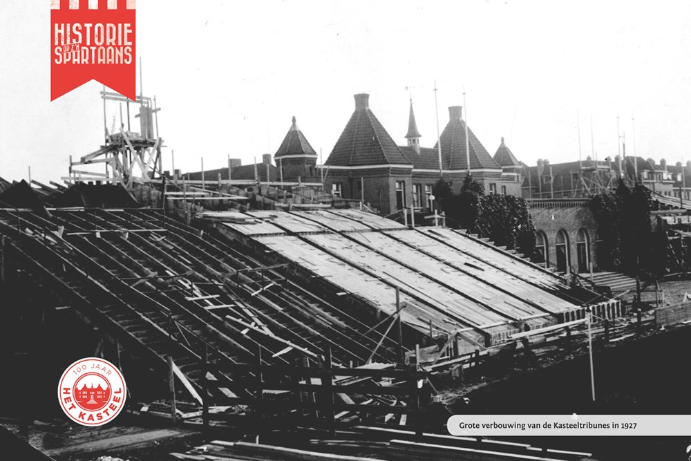 Grote verbouwing van de Kasteeltribune in 1927 (bron: Sparta Rotterdam op Twitter)
