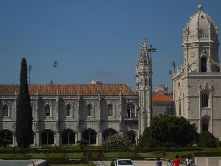 Groundhoppend door Portugal #6: Bijzonder uitzicht bij Belenenses