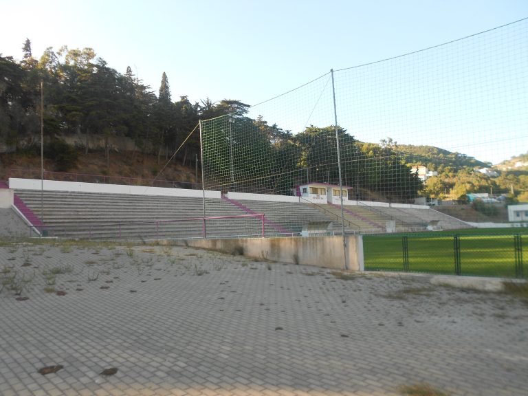 Groundhoppend door Portugal #8: De trots van Sesimbra