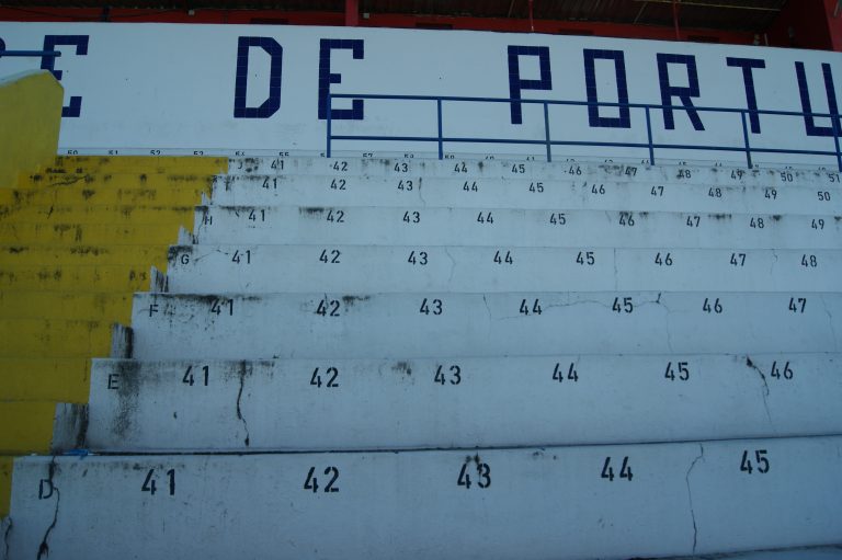 Groundhoppend door Portugal #15: De treurige ondergang van Atletico CP