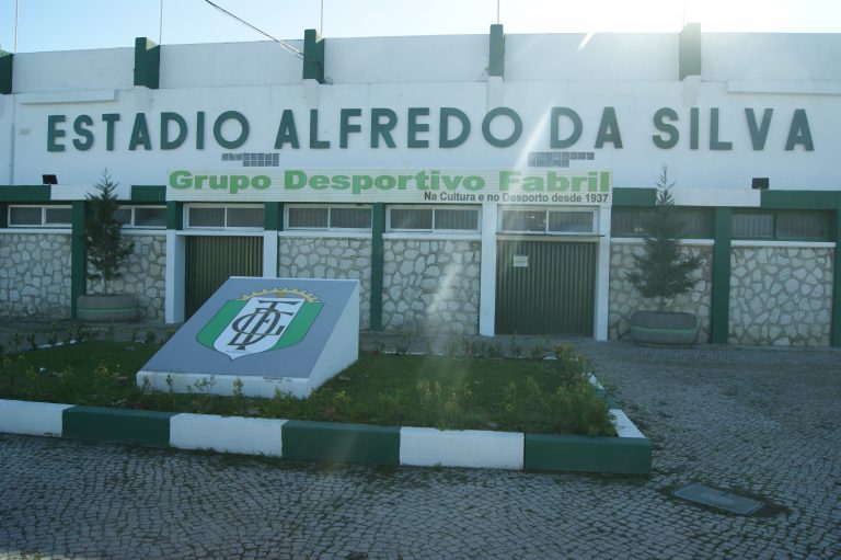 Ground hopping through Portugal: The historic pearl of the soap club