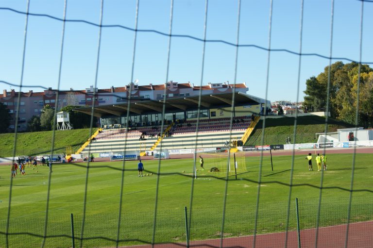 Groundhoppend door Portugal #21: De Koninklijke van Queluz