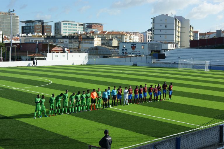 Groundhoppend door Portugal #23: Schitterende treurigheid bij CDOM