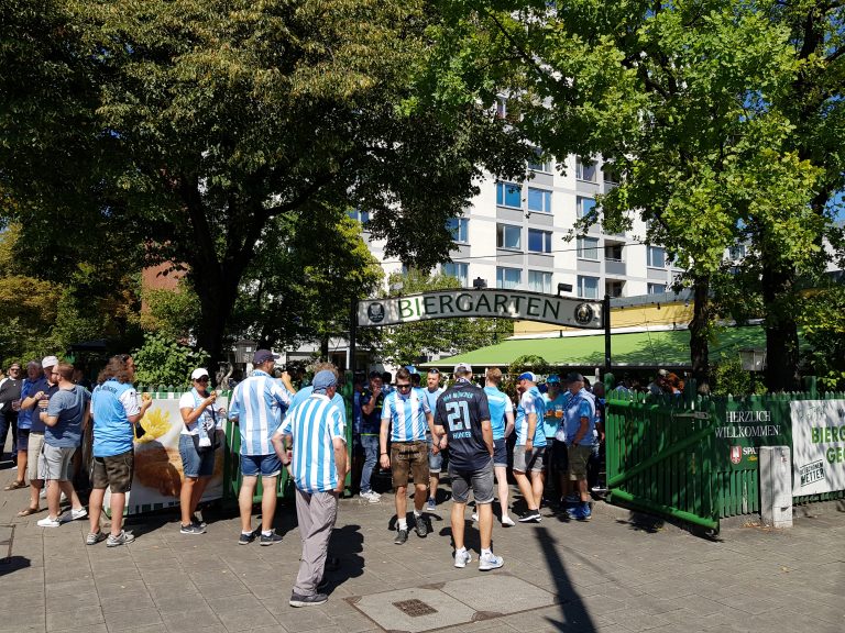 Städtisches Stadion an der Grünwalder Straße