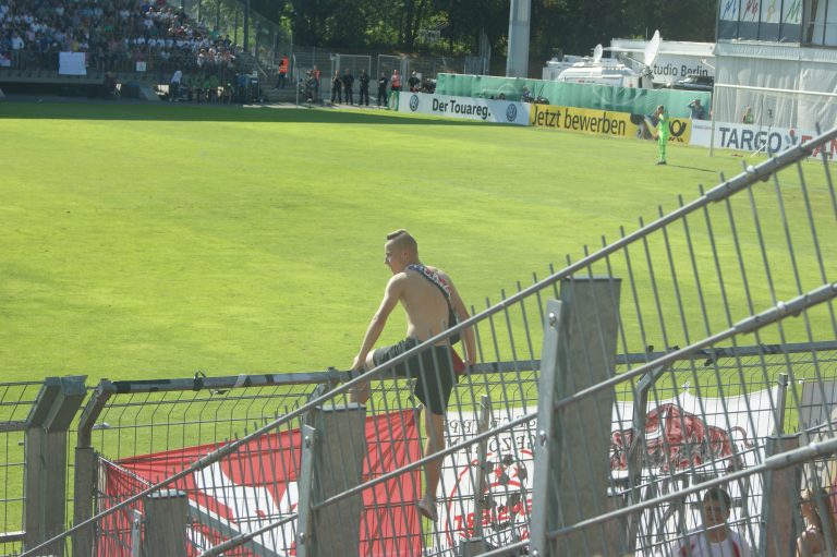 Bekersprookje Viktoria Köln vermorzeld door het moderne voetbal