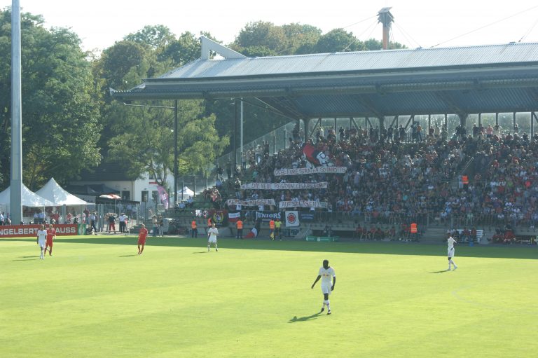 Bekersprookje Viktoria Köln vermorzeld door het moderne voetbal