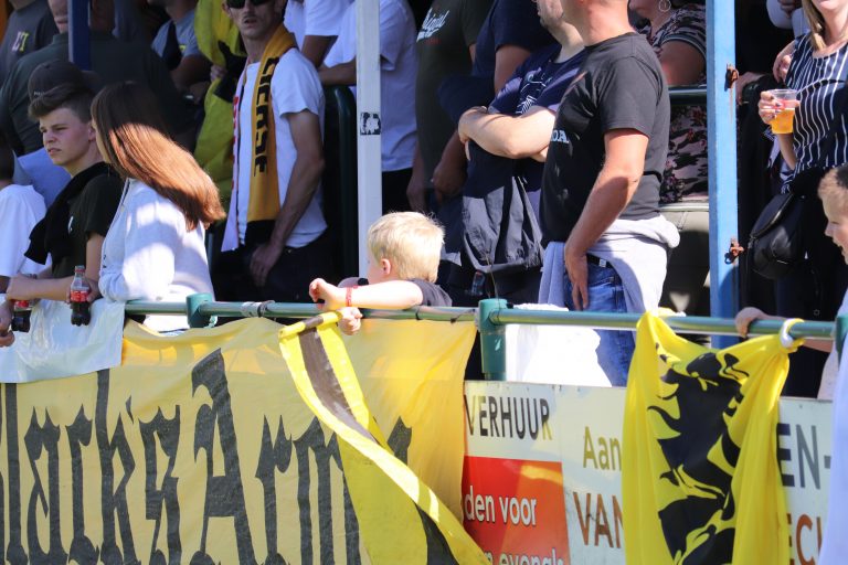 De historische eerste thuismatch van Lyra-Lierse