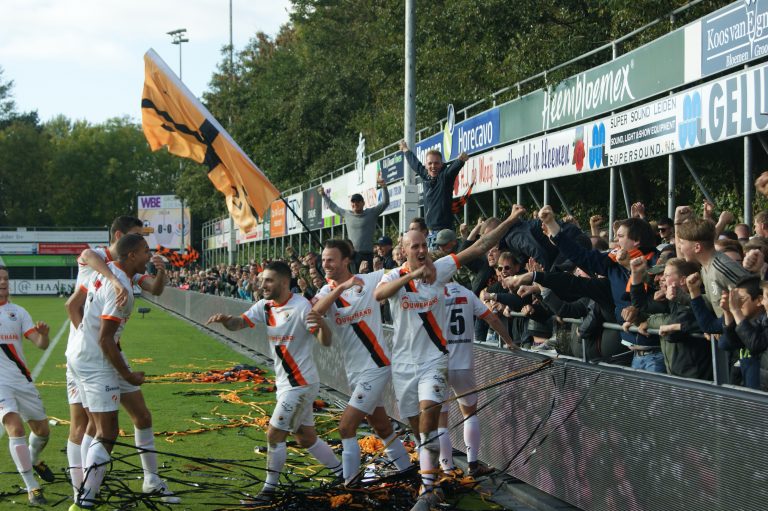 Fakkels gooien bij de Katwijkse Burenruzie