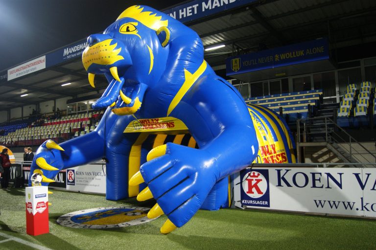 Ode aan de Vrijdagavond: De charme van RKC Waalwijk