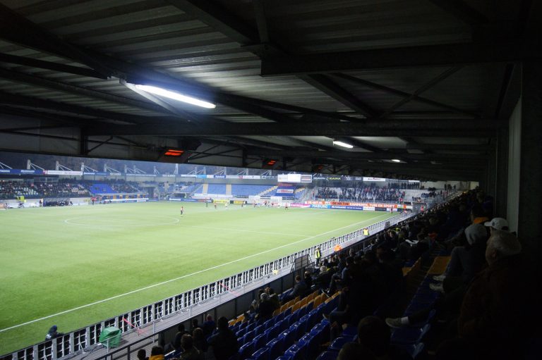 Ode aan de Vrijdagavond: De charme van RKC Waalwijk
