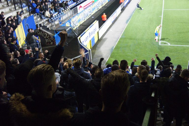 Ode aan de Vrijdagavond: De charme van RKC Waalwijk