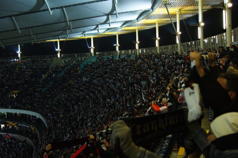 Eintracht Frankfurt brengt het vuurwerk in de Europa League