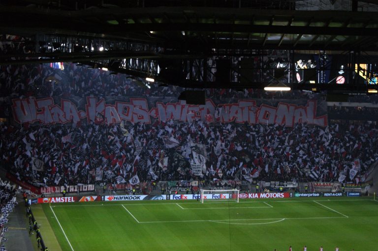 Eintracht Frankfurt brengt het vuurwerk in de Europa League