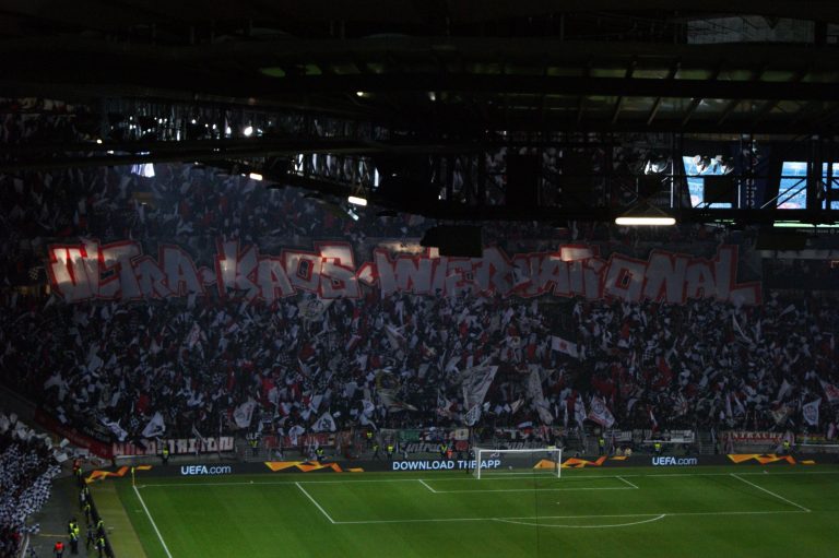 Eintracht Frankfurt brengt het vuurwerk in de Europa League