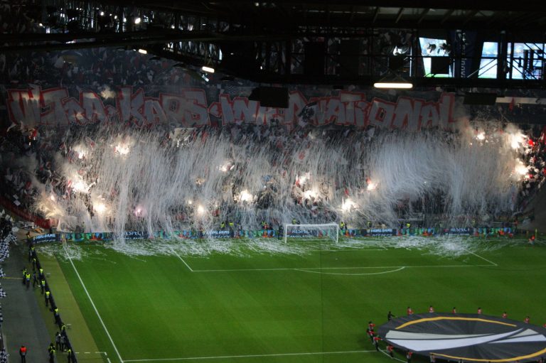Eintracht Frankfurt brengt het vuurwerk in de Europa League