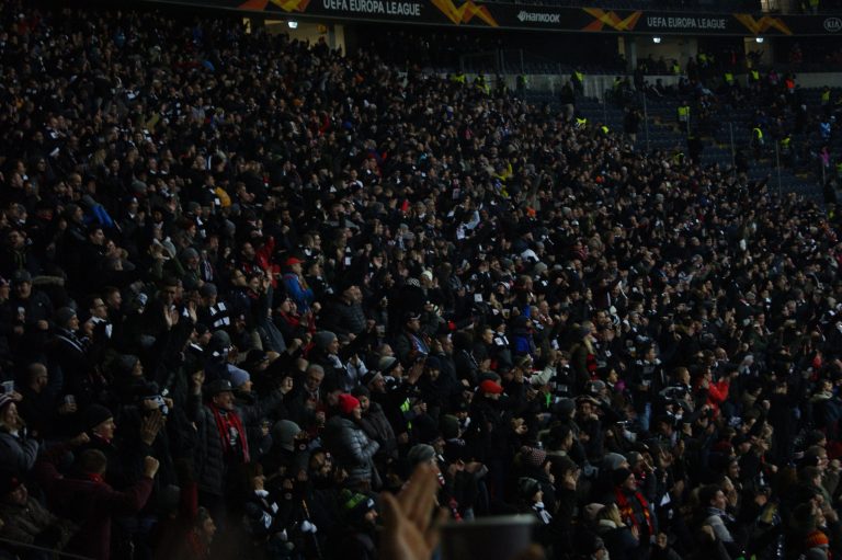 Eintracht Frankfurt brengt het vuurwerk in de Europa League