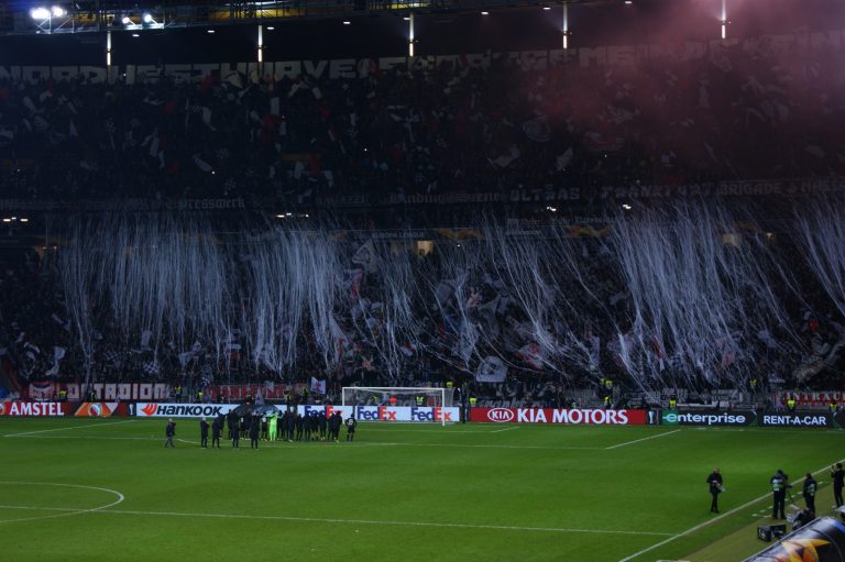 Eintracht Frankfurt brengt het vuurwerk in de Europa League