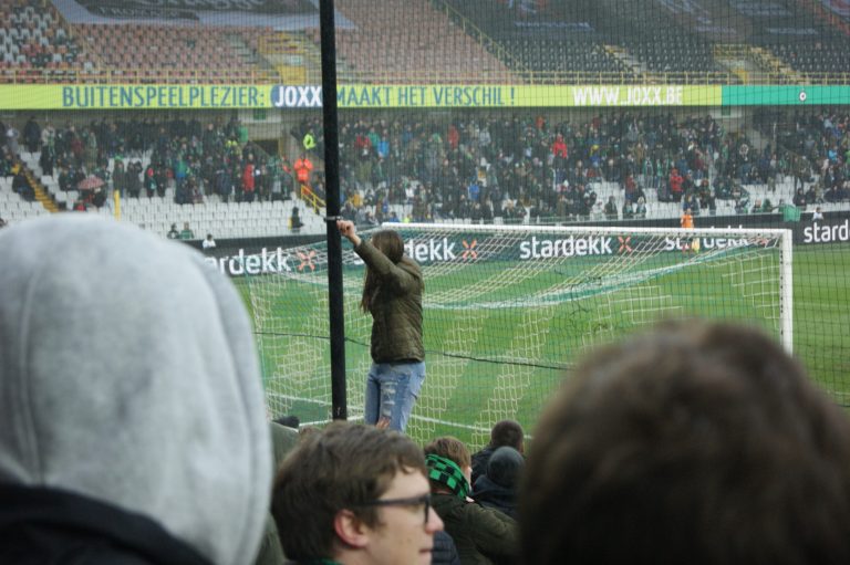 De verhitte strijd in de Brugse Stadsderby