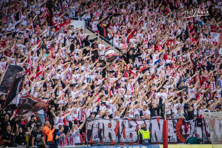 Slavia sloopt Sparta