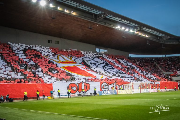 Slavia sloopt Sparta
