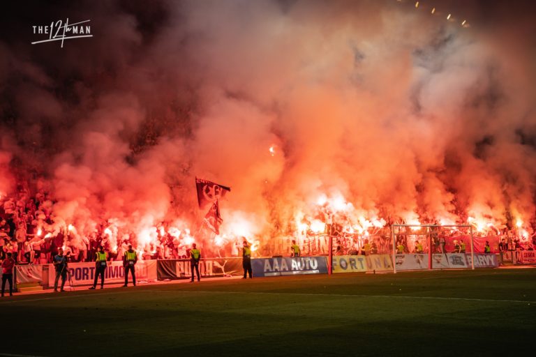 Slavia sloopt Sparta