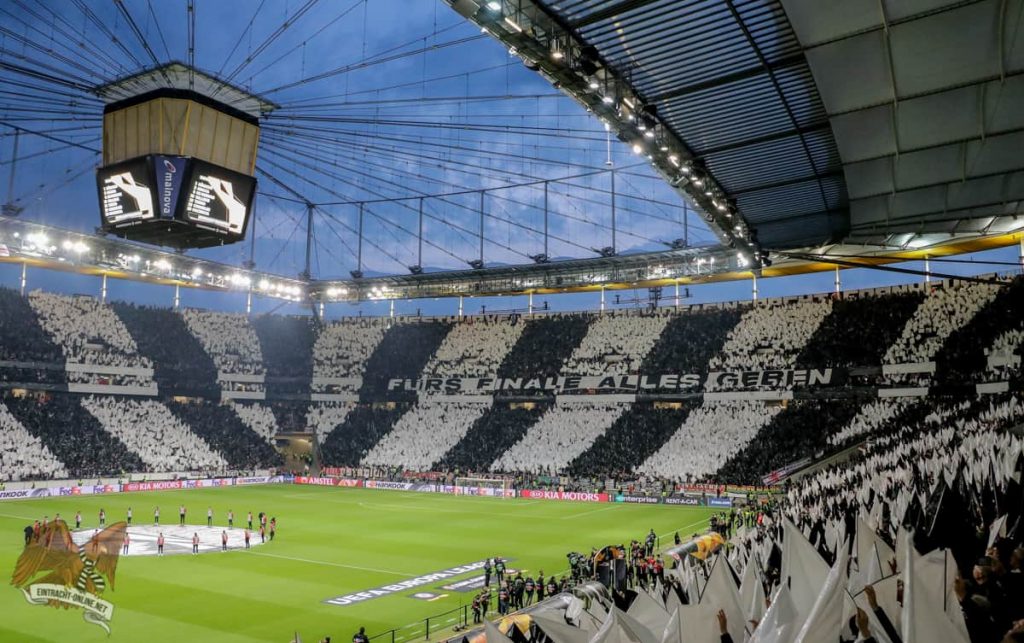 UEFA: de massamoordenaar van het voetbal