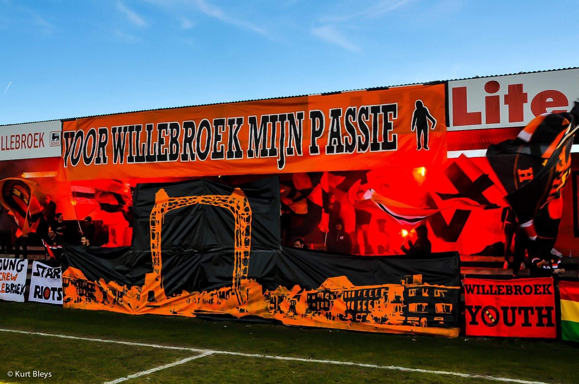 Het seizoen van: Willebroek Youth