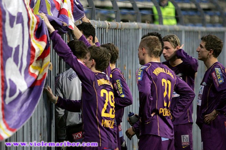 NK Maribor Supporters 13