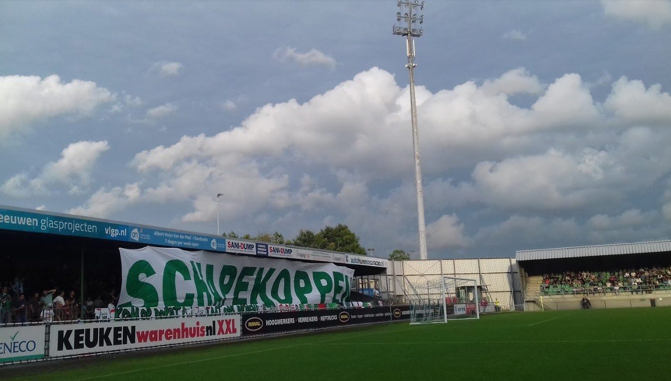 FC Dordrecht zit in zwaar weer