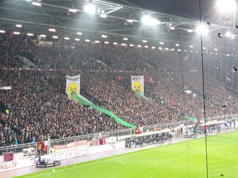 Hamburgse derby Sankt Pauli HSV 3