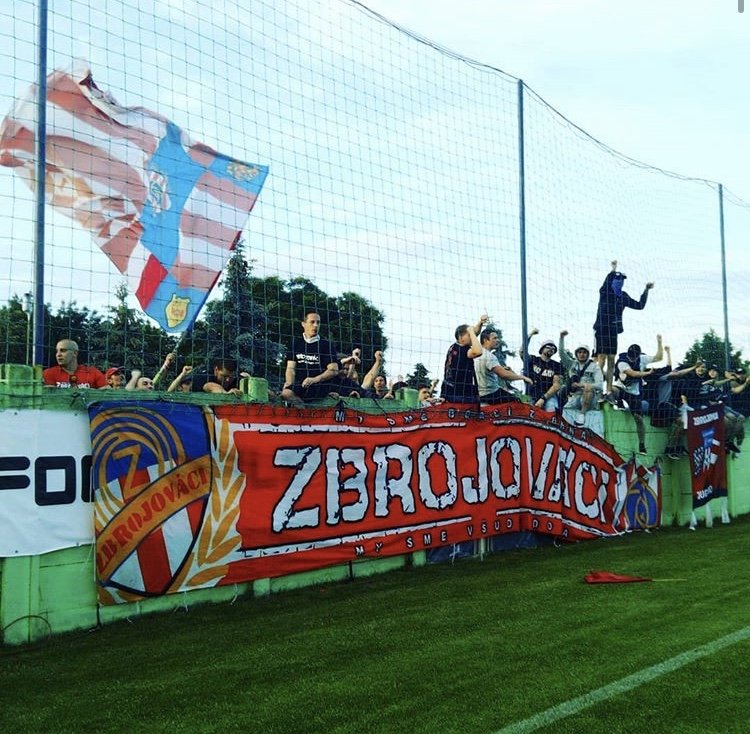 Supporters in Tsjechië en Slowakije laten van zich horen In De Hekken