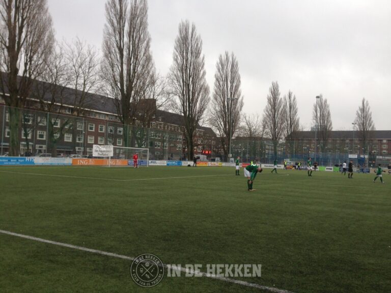 Sportpark Olympiaplein, gelegen in een Amsterdamse woonwijk
