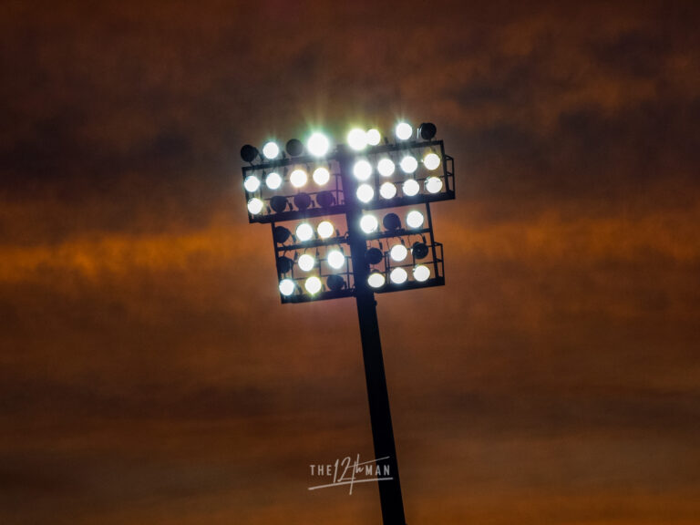 Floodlight Friday: ode aan het avondvoetbal