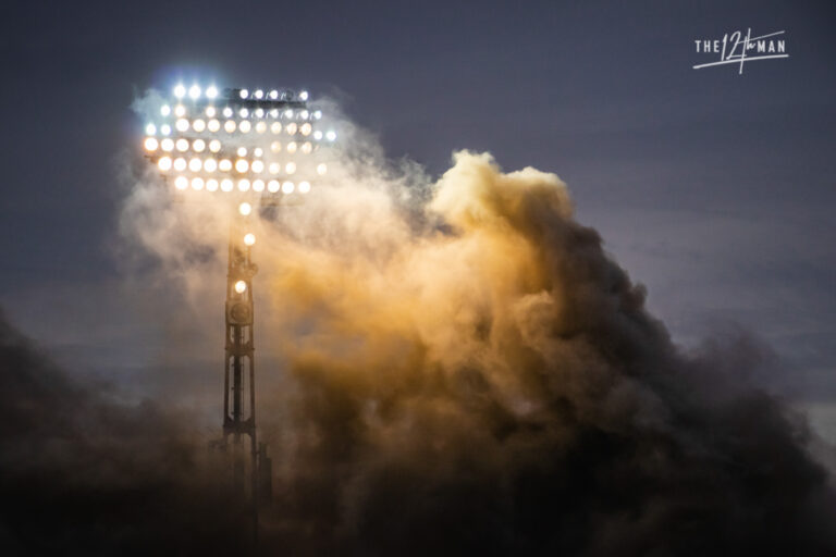 Floodlight Friday: ode aan het avondvoetbal