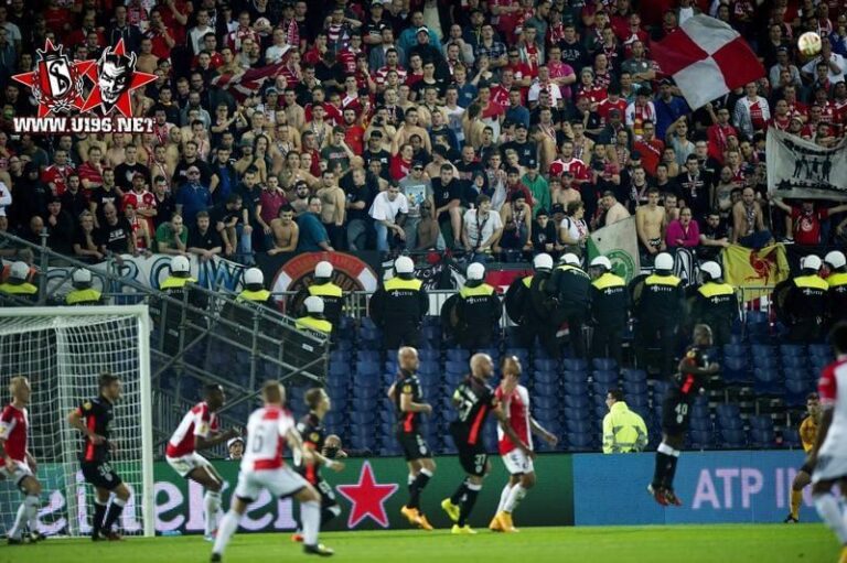 Feyenoord Standard Liege 12