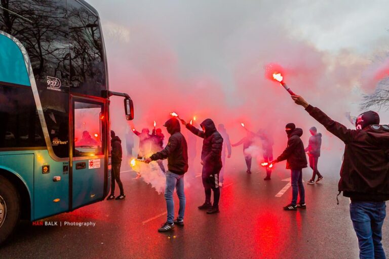 Han Balk Spelersbus GRA GAE