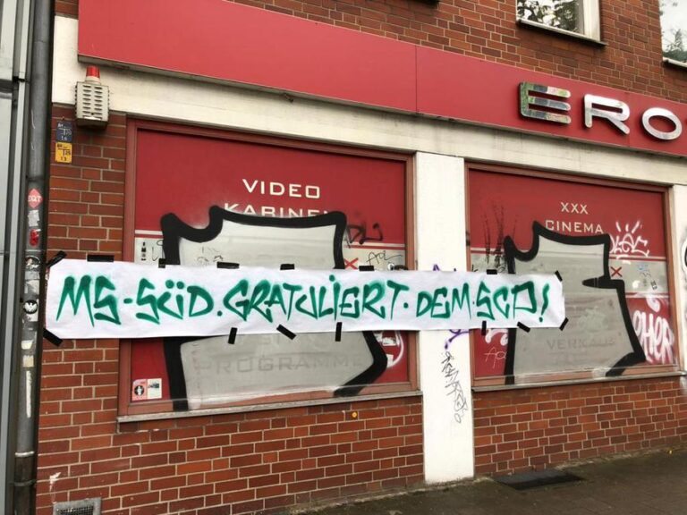 Pyrotechnik und Banner Reaktionen auf Geburtstagsaktion der Preussen Ultras image 1024 width