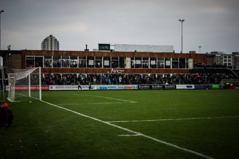 AFC: voetballen midden op de Zuidas