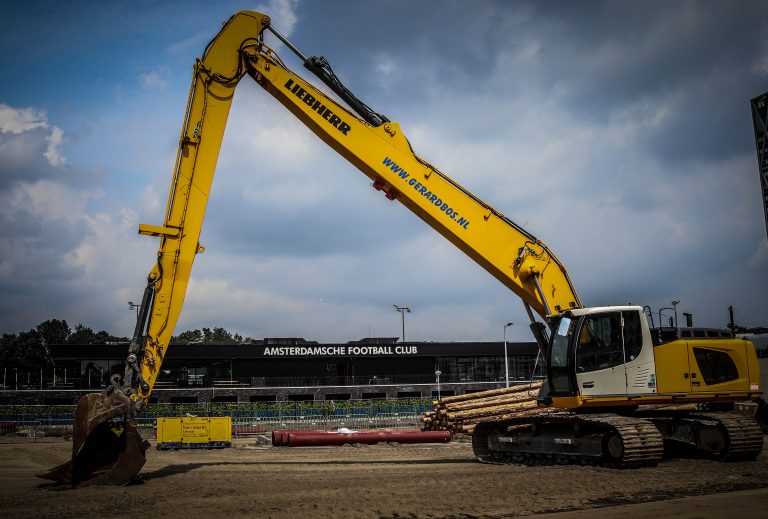 AFC: voetballen midden op de Zuidas