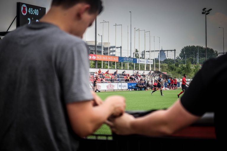AFC: voetballen midden op de Zuidas