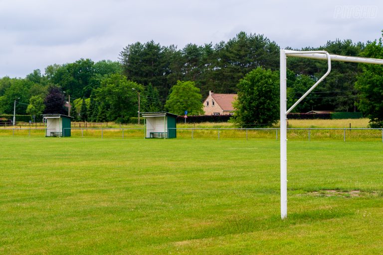 VV Adler 12 van 18