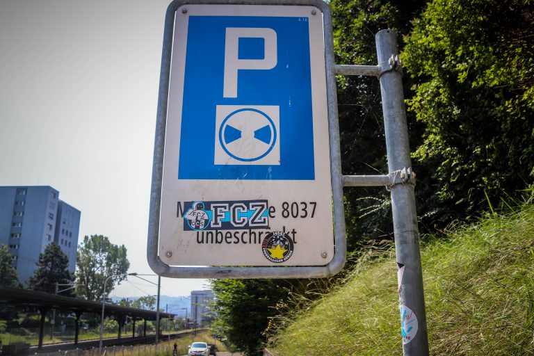 FC Zürich ultras maken een graffitiwallhalla van hun stad