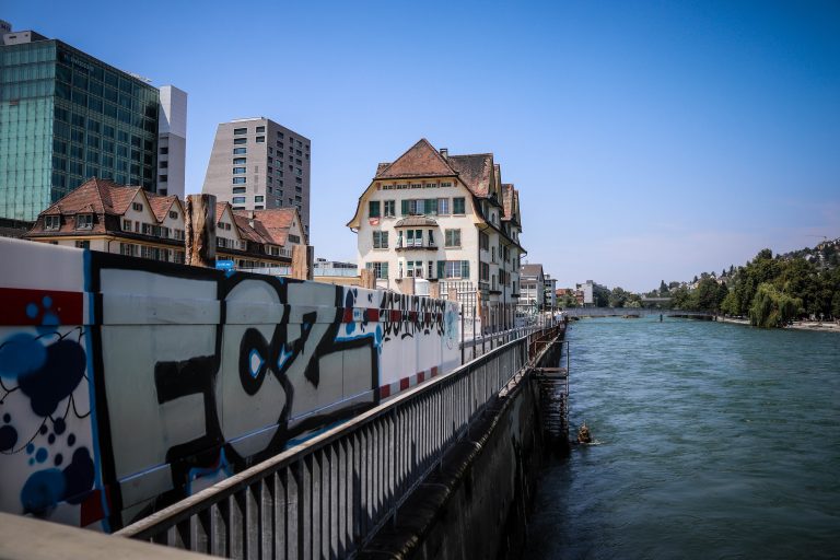 FC Zürich ultras maken een graffitiwallhalla van hun stad
