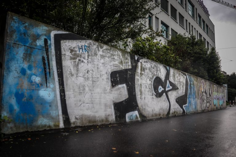 FC Zürich ultras maken een graffitiwallhalla van hun stad