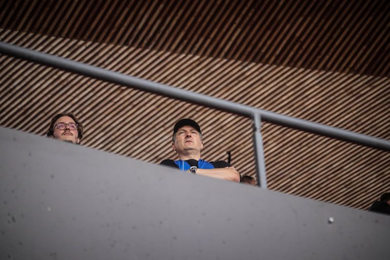 Sfeervol duel tussen Grashopper en FC Basel ondanks boycot