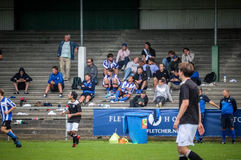 Eindelijk weer voetbal op de Wageningse Berg
