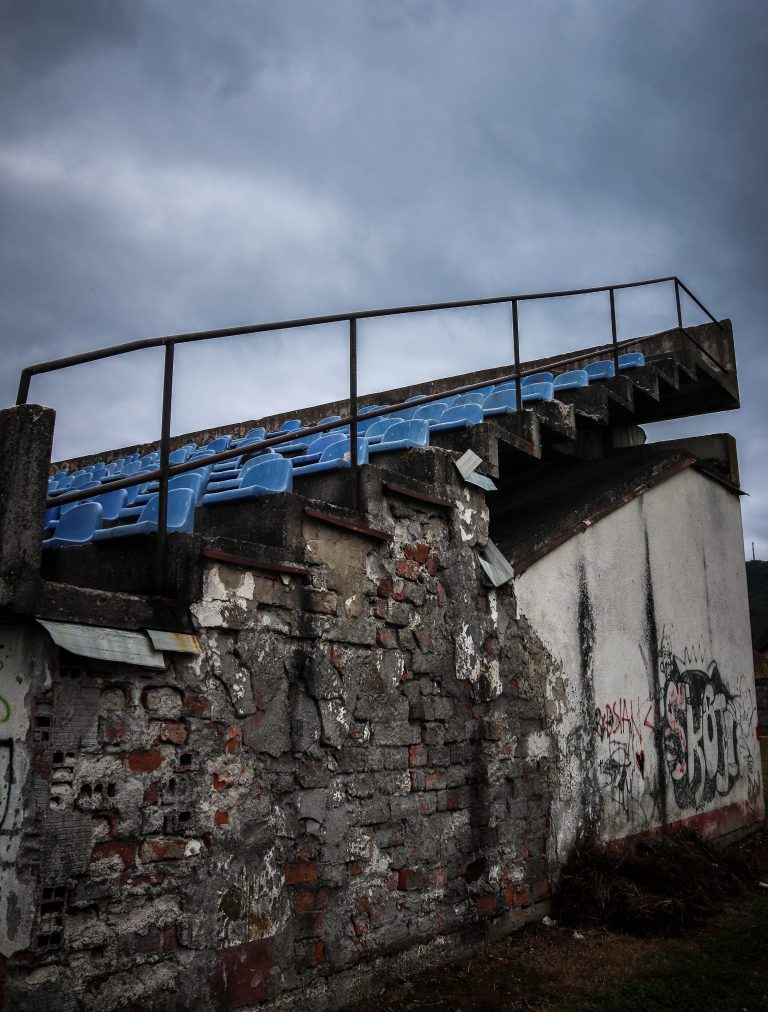 Stadion Bratunac: veel mensen zijn gedeporteerd en later vermoord