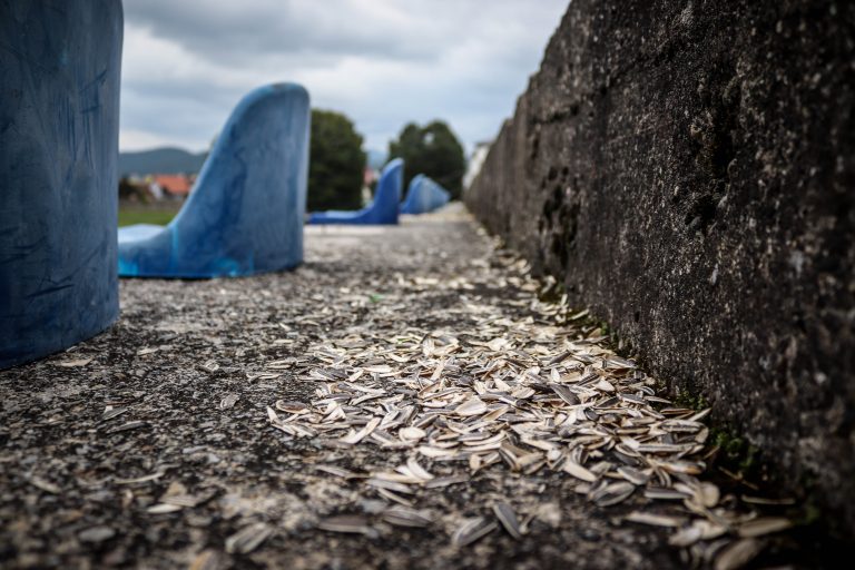 Stadion Bratunac: veel mensen zijn gedeporteerd en later vermoord
