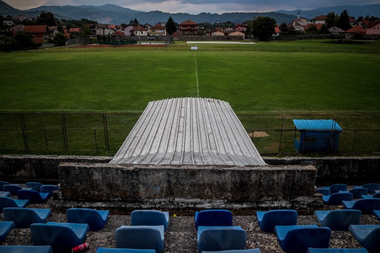 Stadion Bratunac: veel mensen zijn gedeporteerd en later vermoord