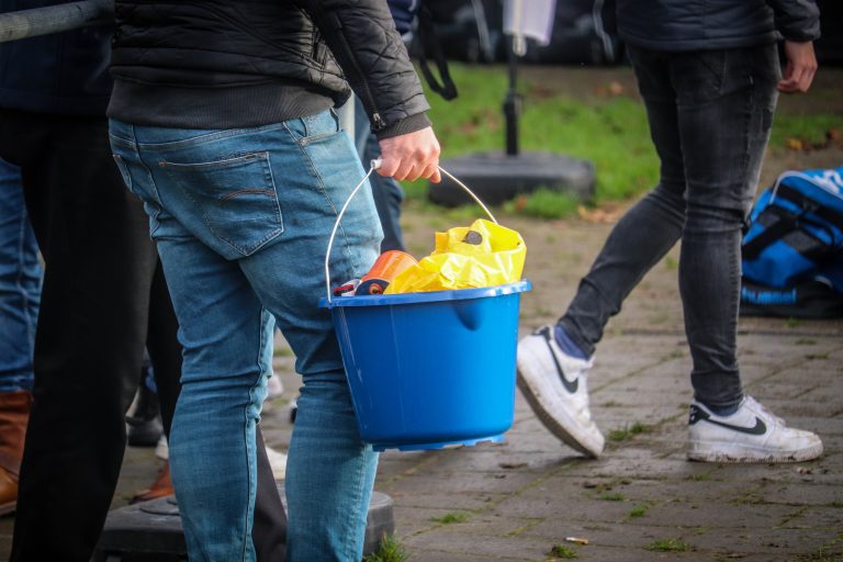 SV Walcheren verslaat GPC Vlissingen in derby vol pyro